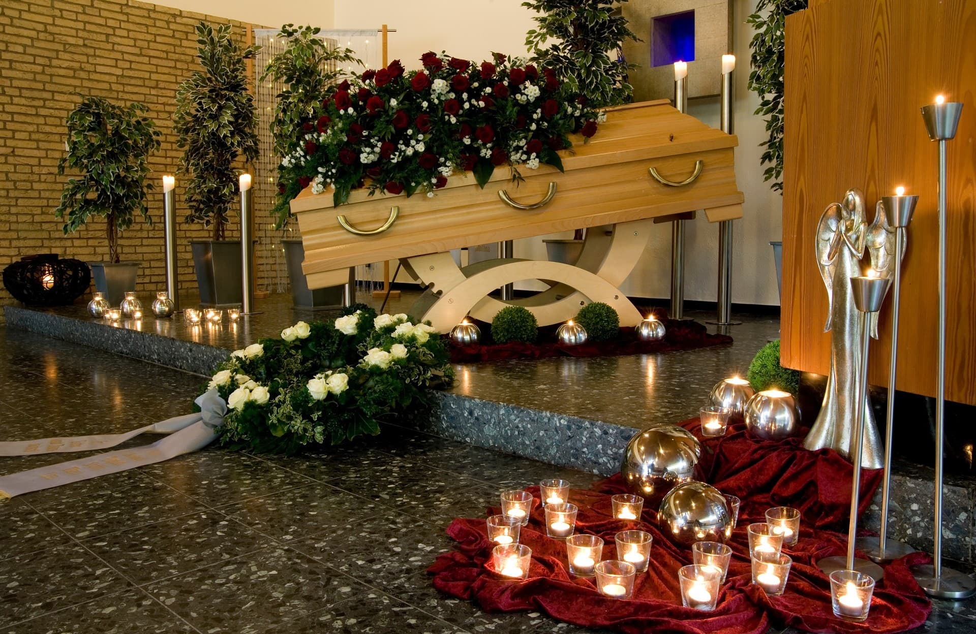 Flores tanatorio en Ferrol